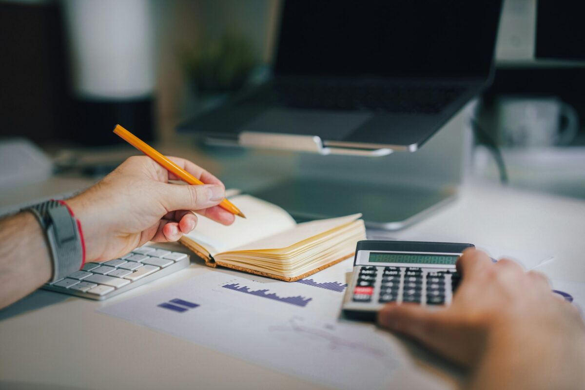 Epargne retraite et épargne salariale : comment bien utiliser vos plafonds de déduction ?